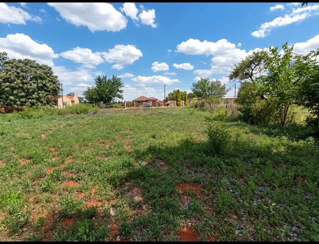 1,089M² VACANT LAND FOR SALE IN HENLEY ON KLIP